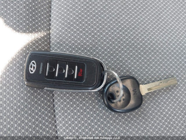 2013 Hyundai Accent Gls/gs მანქანა იყიდება აუქციონზე, vin: KMHCT4AE4DU409229, აუქციონის ნომერი: 12649313