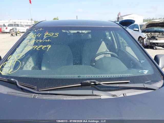 2013 Hyundai Accent Gls/gs მანქანა იყიდება აუქციონზე, vin: KMHCT4AE4DU409229, აუქციონის ნომერი: 12649313