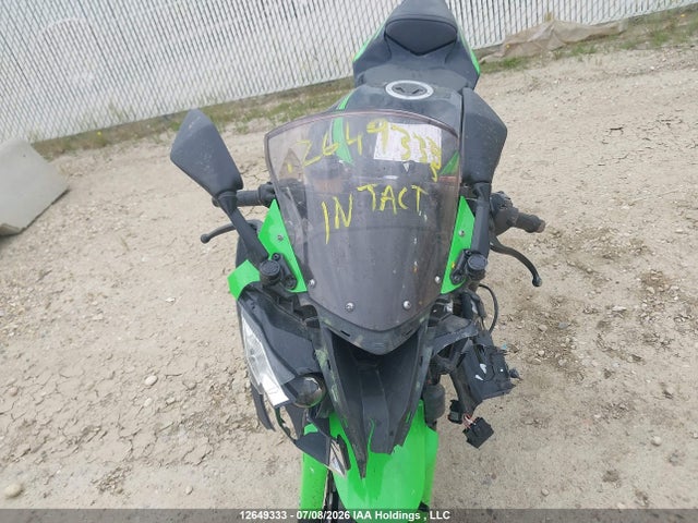 Kawasaki Zx636 E 2016 JKBZXJE14GA020143 Image 12