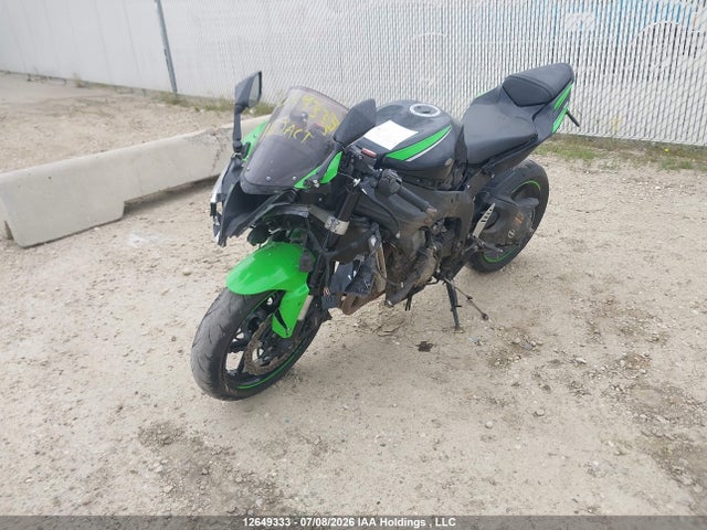 Kawasaki Zx636 E 2016 JKBZXJE14GA020143 Image 2