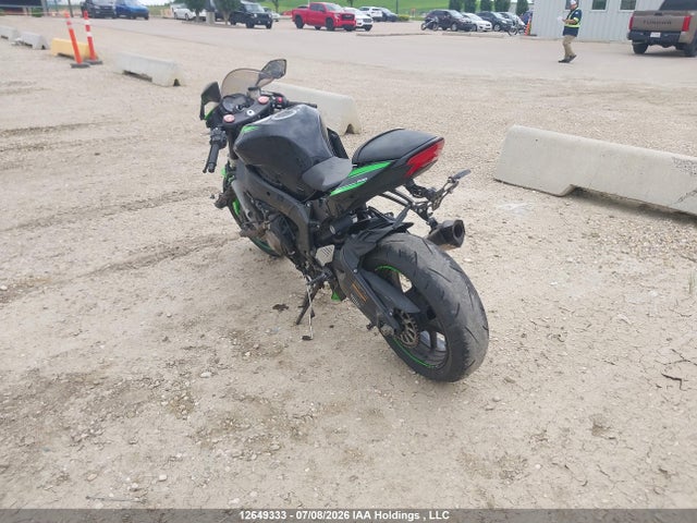 Kawasaki Zx636 E 2016 JKBZXJE14GA020143 Image 3