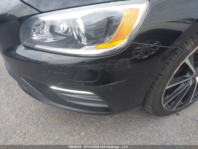 Volvo S60 Dynamic 2018 YV149MTL1J2461096 Image 21