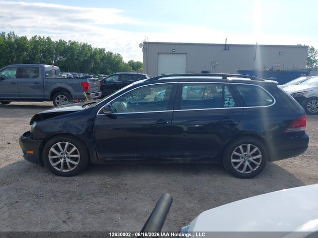 Aukcja sprzedaży 2012 Volkswagen Golf 2.5l Comfortline/2.5l Trendline, vin: 3VWKX7AJ7CM606821, numer aukcji: 12630002
