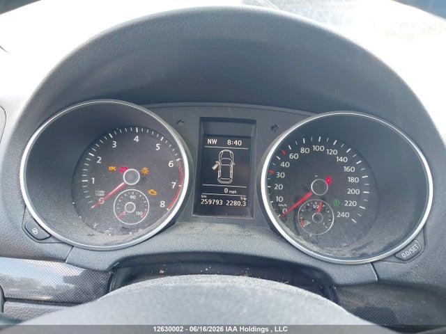 Aukcja sprzedaży 2012 Volkswagen Golf 2.5l Comfortline/2.5l Trendline, vin: 3VWKX7AJ7CM606821, numer aukcji: 12630002