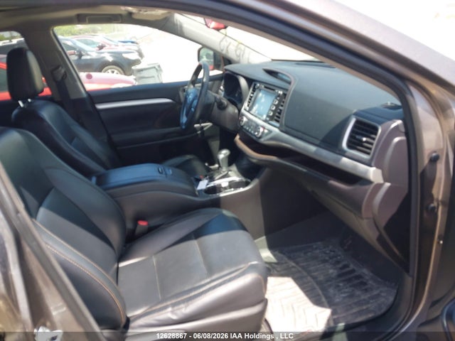 Toyota Highlander Xle 2016 5TDJKRFH1GS298582 Image 5