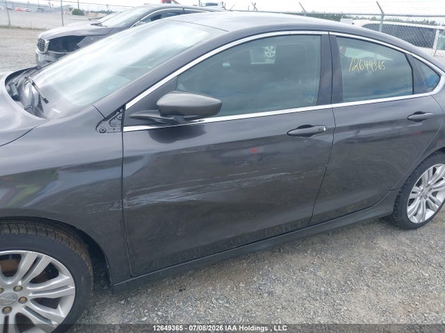 Chrysler 200 Limited 2016 1C3CCCAB6GN142974 Image 12