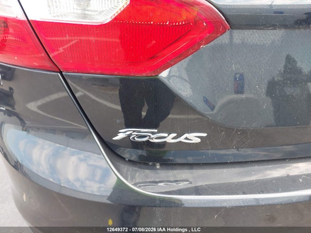 2014 Ford Focus მანქანა იყიდება აუქციონზე, vin: 1FADP3F2XEL335057, აუქციონის ნომერი: 12649372