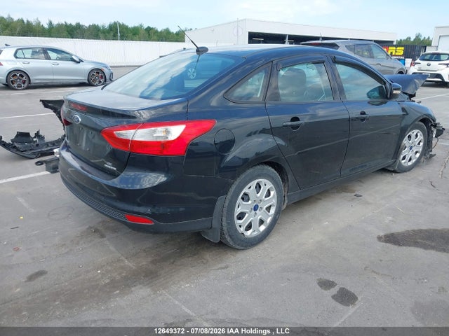 2014 Ford Focus მანქანა იყიდება აუქციონზე, vin: 1FADP3F2XEL335057, აუქციონის ნომერი: 12649372