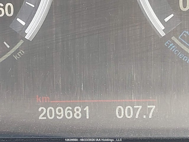 2011 Bmw 550i Xdrive მანქანა იყიდება აუქციონზე, vin: WBAFU9C58BC785554, აუქციონის ნომერი: 12639564