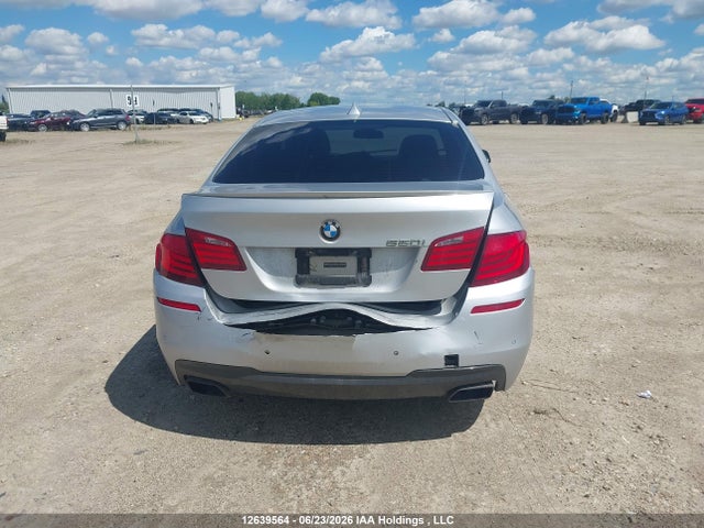 2011 Bmw 550i Xdrive მანქანა იყიდება აუქციონზე, vin: WBAFU9C58BC785554, აუქციონის ნომერი: 12639564