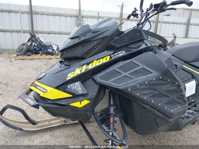 Продаж на аукціоні авто 2017 Skidoo Summit X 850, vin: 2BPSTDHE9HV000854, номер лоту: 12638851