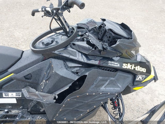 Skidoo Summit X 850 2017 2BPSTDHE9HV000854 Image 6