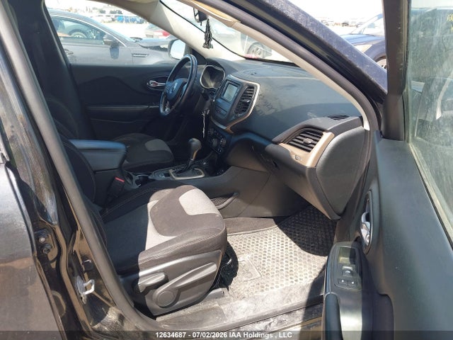 1C4PJMAB0EW139794 Jeep Cherokee Sport