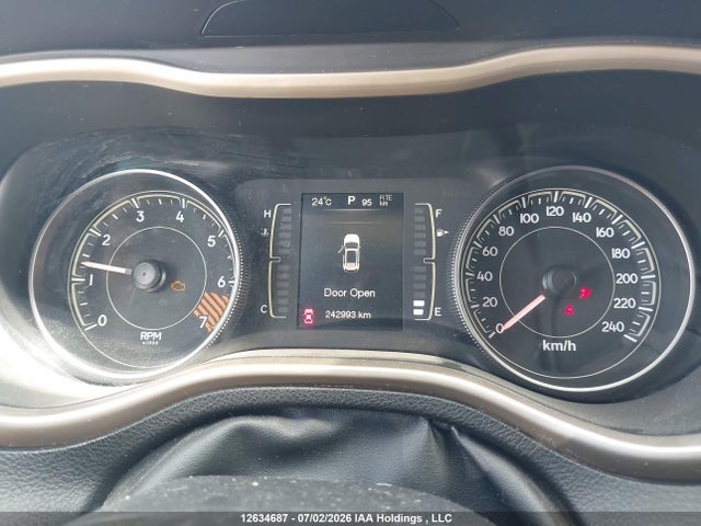 1C4PJMAB0EW139794 Jeep Cherokee Sport