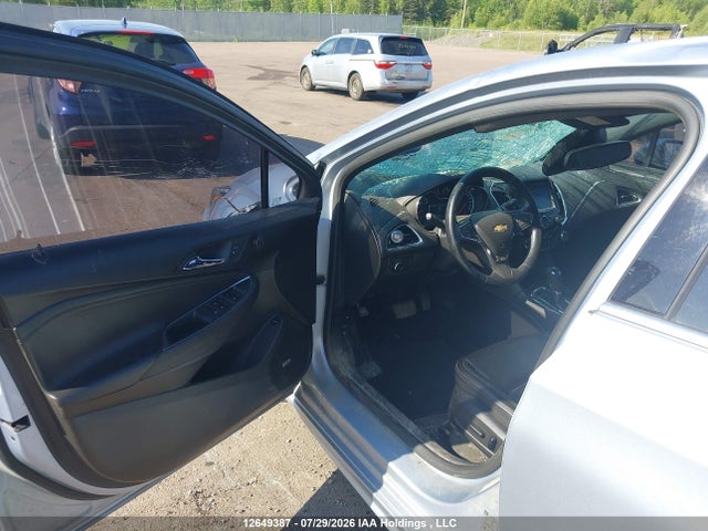 1G1BF5SM3H7137093 Chevrolet Cruze Premier