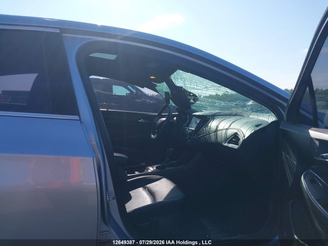 1G1BF5SM3H7137093 Chevrolet Cruze Premier