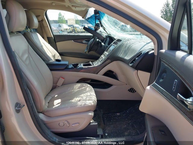 2LMTJ8KR2GBL21194 Lincoln Mkx Select