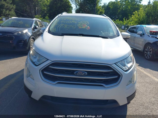 MAJ3P1TE5JC197825 Ford Ecosport Se