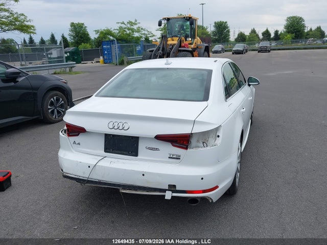 Audi A4 2.0t Progressiv 2018 WAUPNAF40JA077797 Image 17