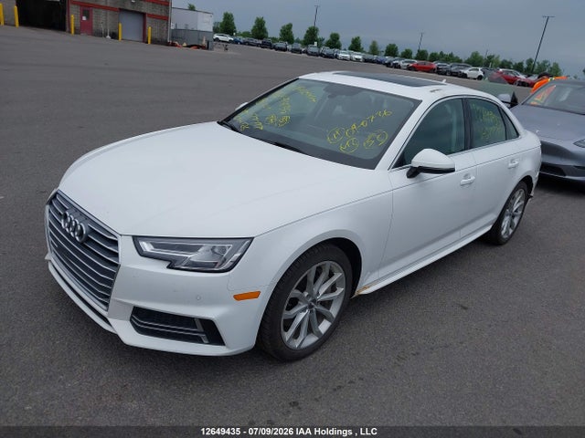 Audi A4 2.0t Progressiv 2018 WAUPNAF40JA077797 Image 2