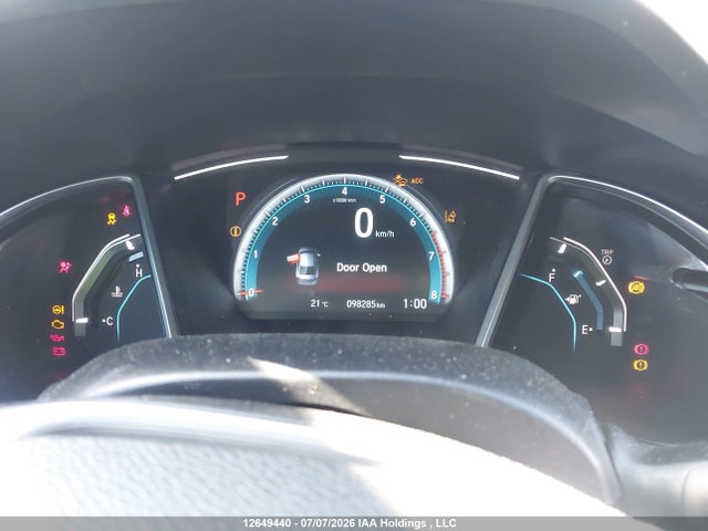 2017 Honda Civic Touring მანქანა იყიდება აუქციონზე, vin: 2HGFC1F96HH104904, აუქციონის ნომერი: 12649440