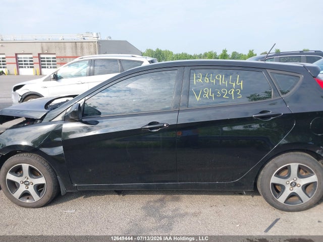 2016 Hyundai Accent Gl მანქანა იყიდება აუქციონზე, vin: KMHCT5AE1GU243293, აუქციონის ნომერი: 12649444