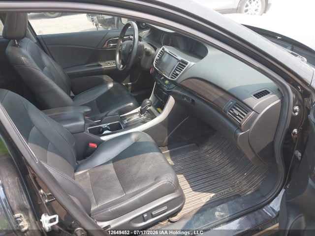 Продаж на аукціоні авто 2017 Honda Accord Ex, vin: 1HGCR2F03HA804497, номер лоту: 12649452