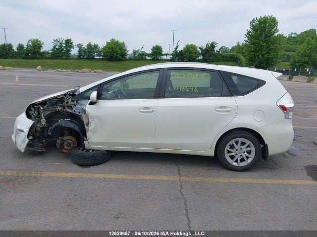 2012 Toyota Prius V მანქანა იყიდება აუქციონზე, vin: JTDZN3EU3C3048648, აუქციონის ნომერი: 12628657
