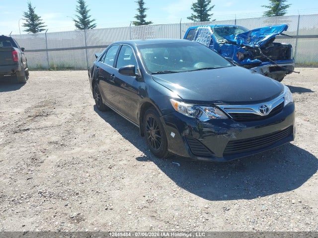 2014 Toyota Camry L/se/le/xle მანქანა იყიდება აუქციონზე, vin: 4T1BF1FK4EU409135, აუქციონის ნომერი: 12649484