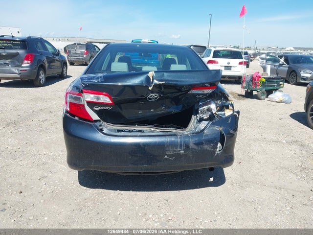 2014 Toyota Camry L/se/le/xle მანქანა იყიდება აუქციონზე, vin: 4T1BF1FK4EU409135, აუქციონის ნომერი: 12649484