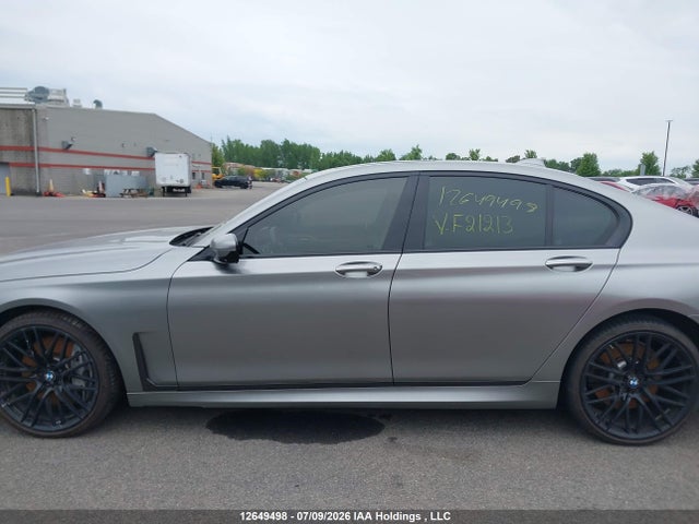 BMW 750i Xdrive 2021 WBA7R8C08MCF21213 Image 15