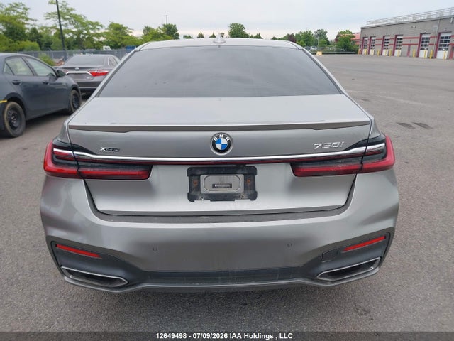 BMW 750i Xdrive 2021 WBA7R8C08MCF21213 Image 17