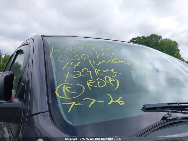 12649521 :رقم المزاد ، 5TFRU5F13EX030908 vin ، 2014 Toyota Tundra Double Cab Sr/double Cab Sr5 مزاد بيع