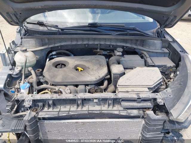 KM8J3CA44HU388994 Hyundai TUCSON SE