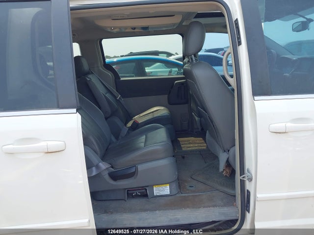 2008 Chrysler Town & Country Touring მანქანა იყიდება აუქციონზე, vin: 2A8HR54PX8R816902, აუქციონის ნომერი: 12649525