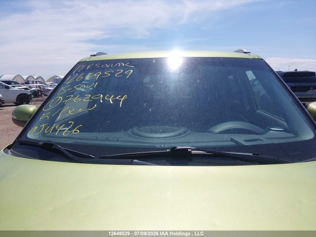 2015 Kia Soul + მანქანა იყიდება აუქციონზე, vin: KNDJP3A51F7762944, აუქციონის ნომერი: 12649529