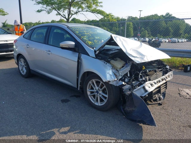 2016 1FADP3F22GL400390 main image