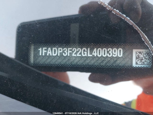 Ford FOCUS SE 2016 1FADP3F22GL400390 Image 19