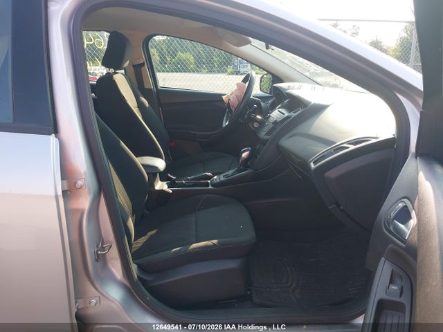 Ford FOCUS SE 2016 1FADP3F22GL400390 Image 5