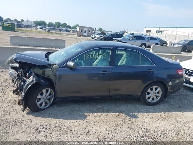 12649542 :رقم المزاد ، 4T1BF3EK2AU068082 vin ، 2010 Toyota Camry Le مزاد بيع