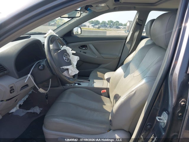 12649542 :رقم المزاد ، 4T1BF3EK2AU068082 vin ، 2010 Toyota Camry Le مزاد بيع