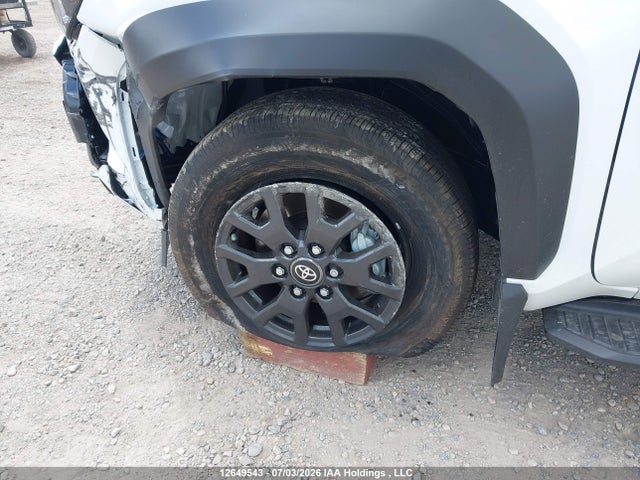 Продаж на аукціоні авто 2026 Toyota 4runner, vin: JTEVA5BR7T5128248, номер лоту: 12649543
