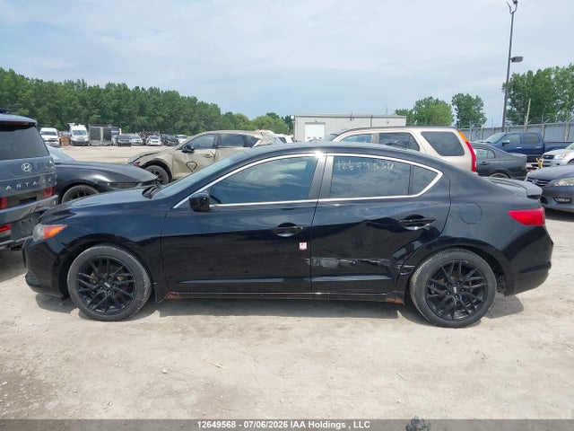 19VDE1F32FE400192 Acura ILX
