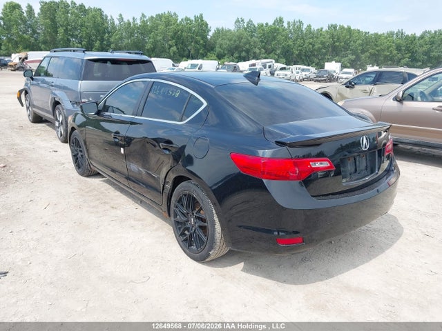 19VDE1F32FE400192 Acura ILX