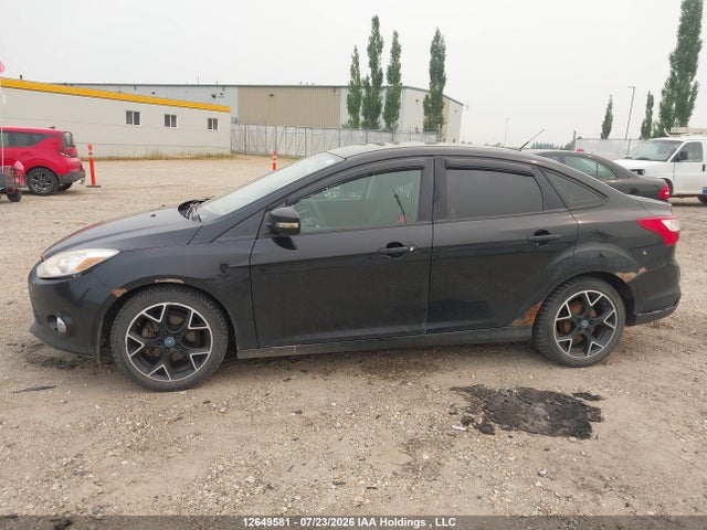 12649581 :رقم المزاد ، 1FAHP3F23CL137242 vin ، 2012 Ford Focus Se مزاد بيع