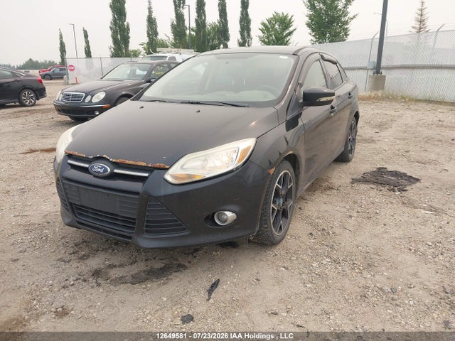 12649581 :رقم المزاد ، 1FAHP3F23CL137242 vin ، 2012 Ford Focus Se مزاد بيع