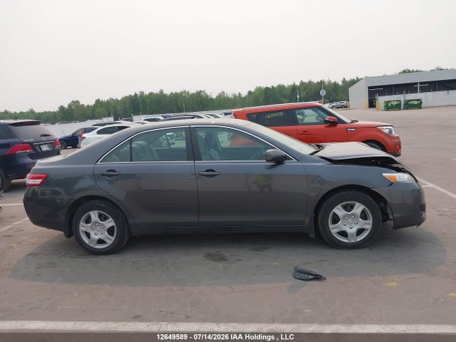 12649589 :رقم المزاد ، 4T1BF3EK0AU024646 vin ، 2010 Toyota Camry Se/le/xle مزاد بيع