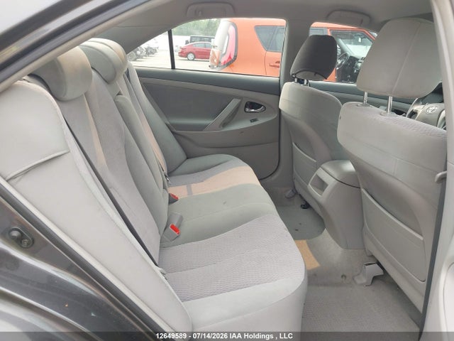 12649589 :رقم المزاد ، 4T1BF3EK0AU024646 vin ، 2010 Toyota Camry Se/le/xle مزاد بيع