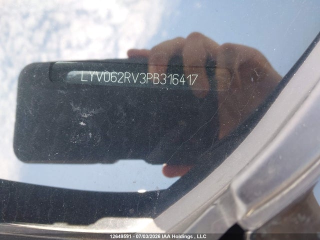 Volvo XC60 PLUS 2023 LYV062RV3PB316417 Image 19