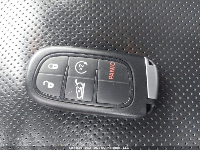Продажа на аукционе авто 2015 Jeep Cherokee Trailhawk, vin: 1C4PJMBS1FW663620, номер лота: 12649596
